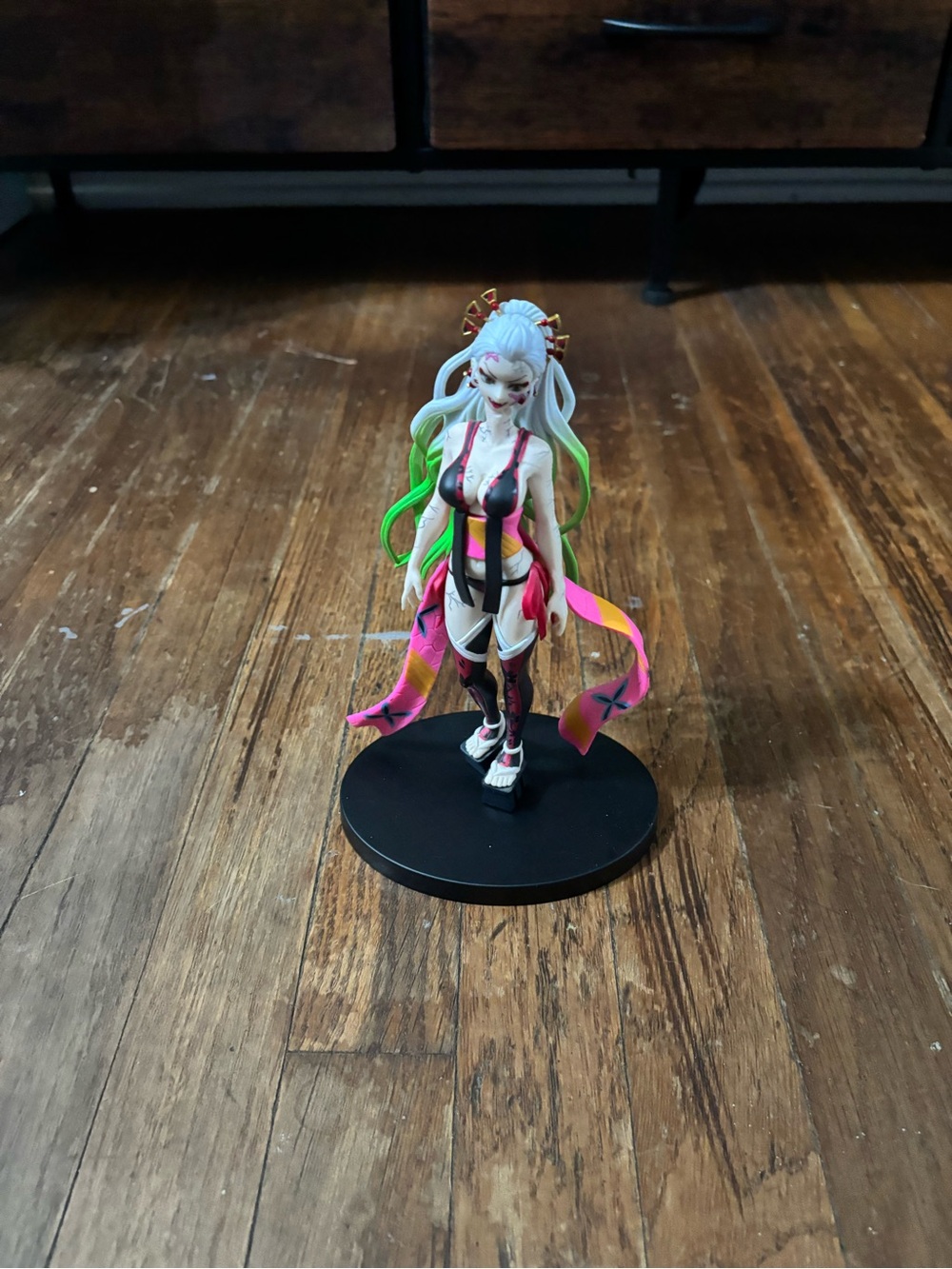 demon slayer daki figurine